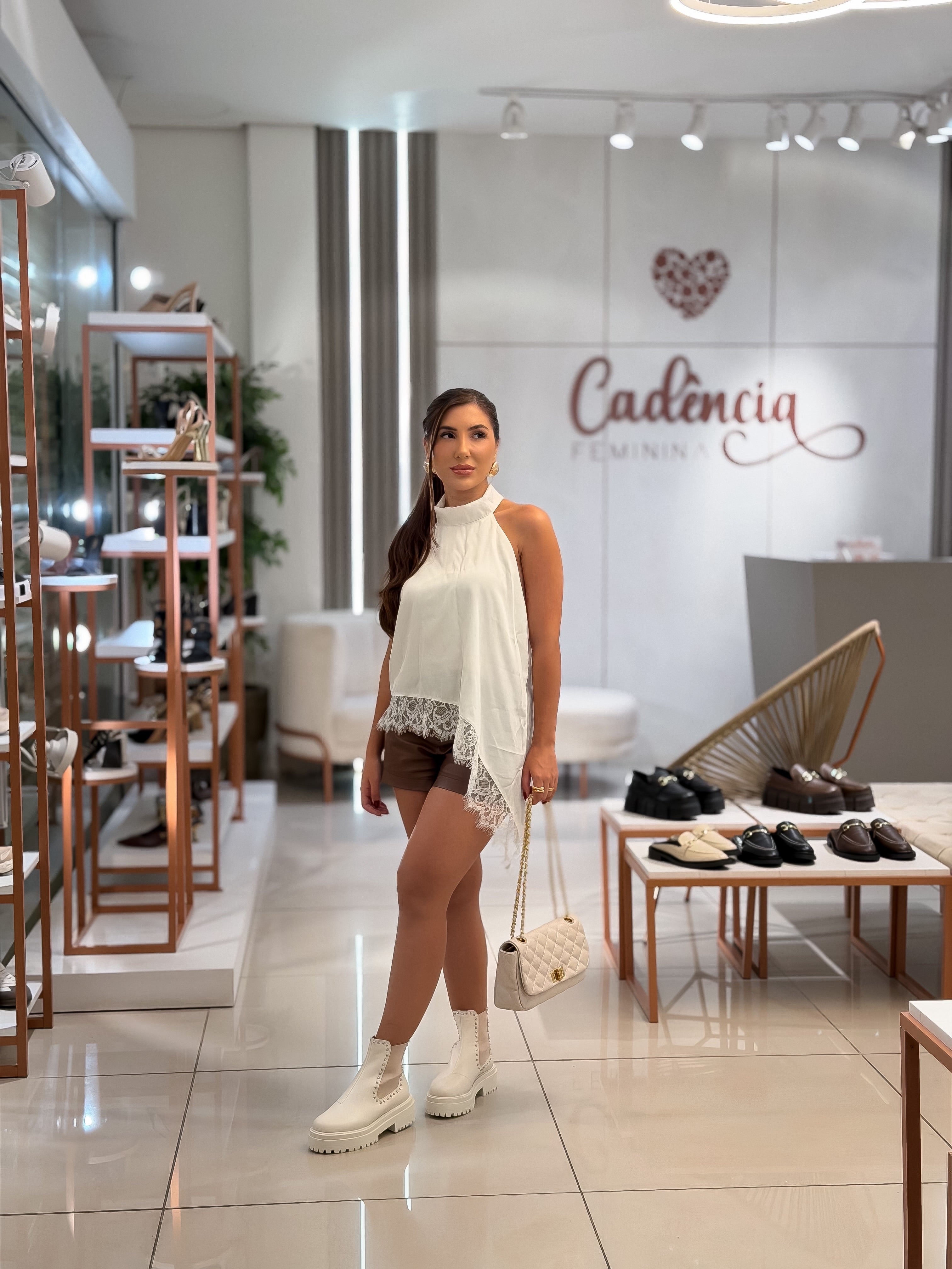 Blusa assimétrica Brenda